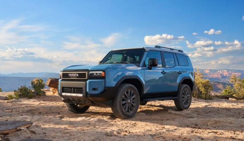 New 2025 Toyota Land Cruiser Redesign, Powertrain and Specs